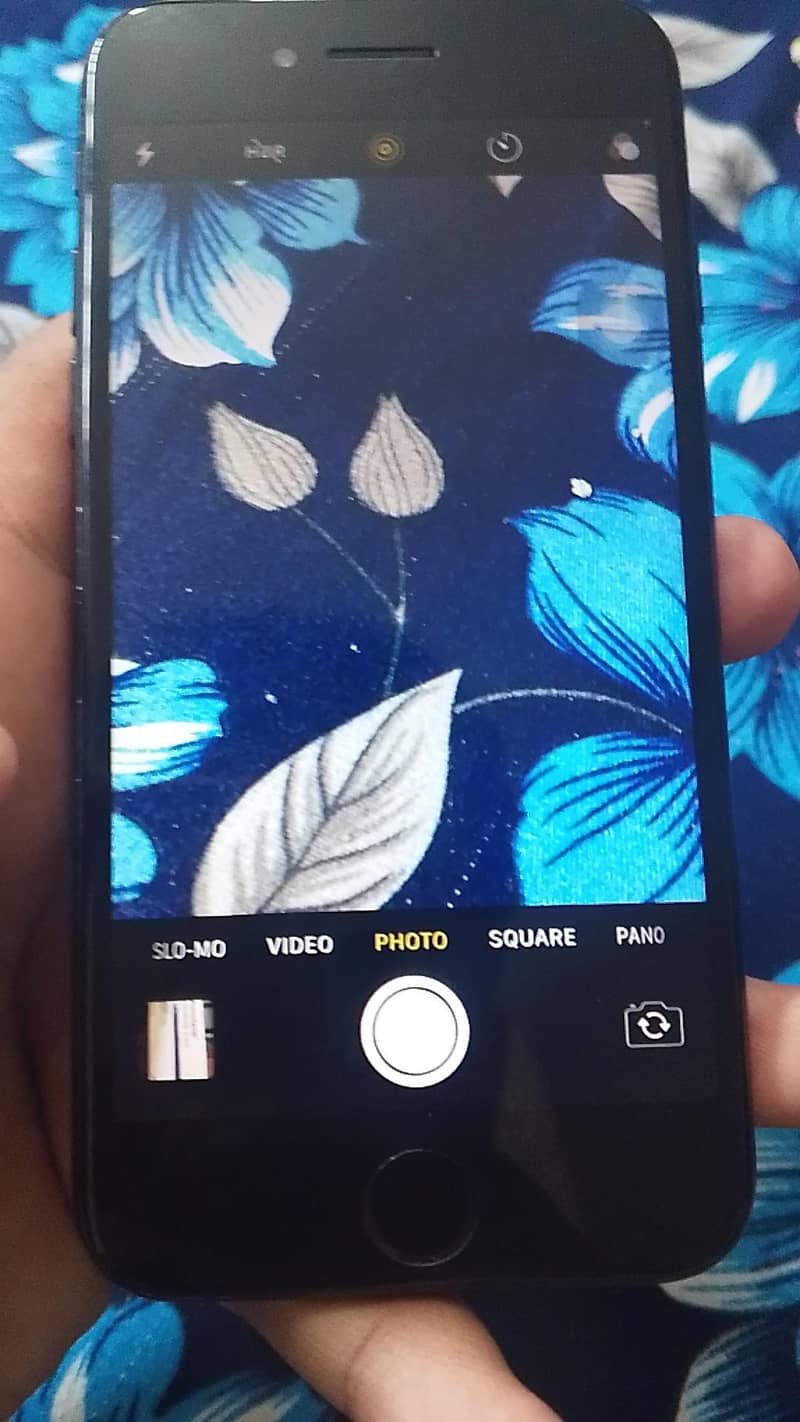 Apple iPhone 7 4