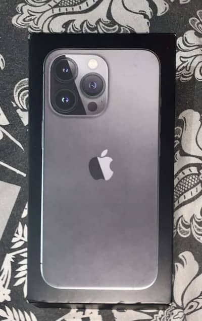 Apple iPhone 13 Pro with box