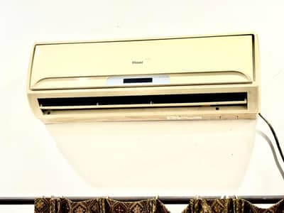 Haier 1ton non inverter
