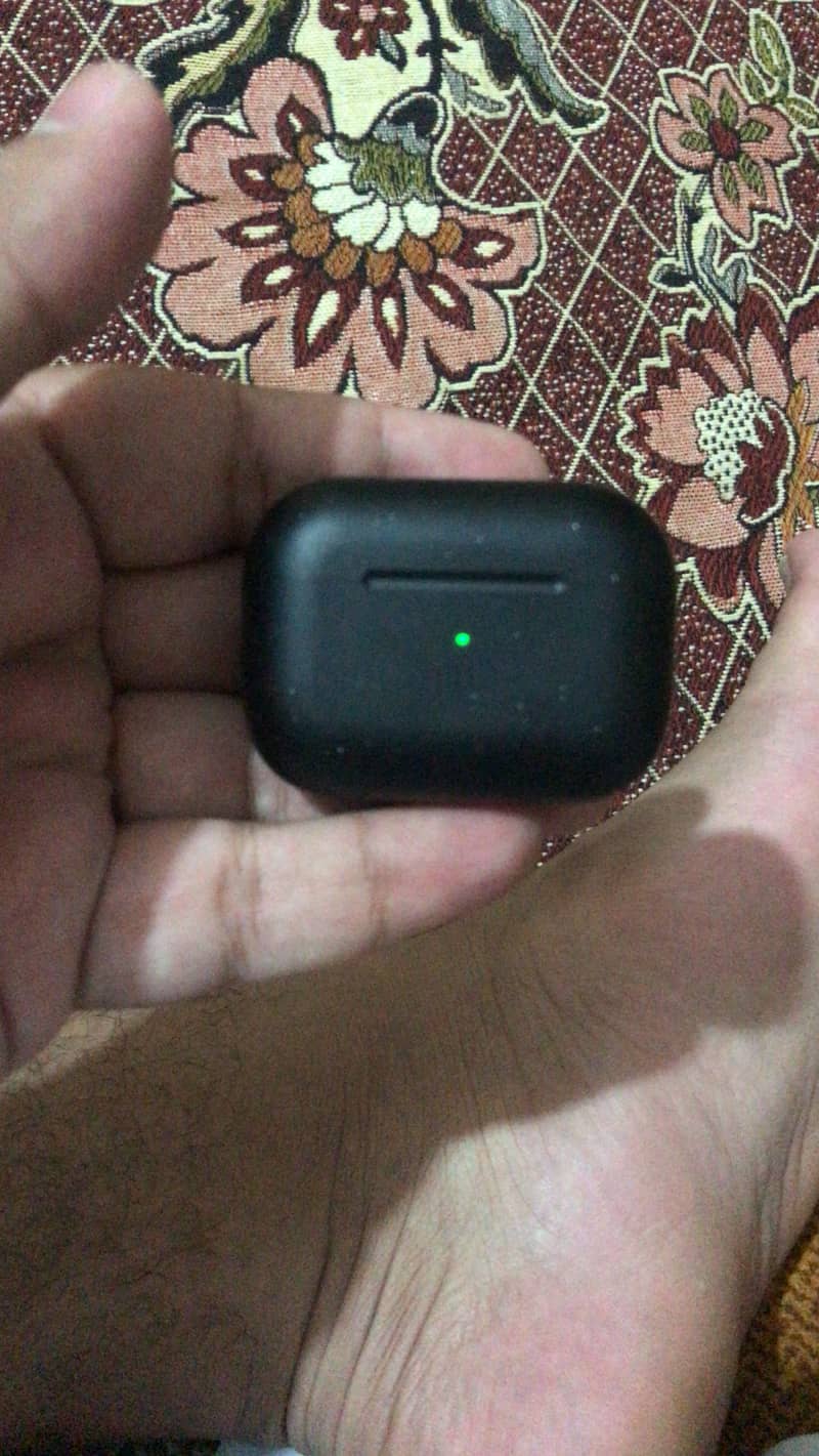 Airbuds pro 2 2