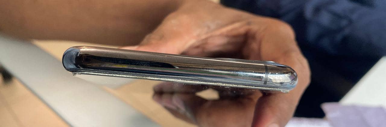 Apple iPhone 11 Pro Max 3