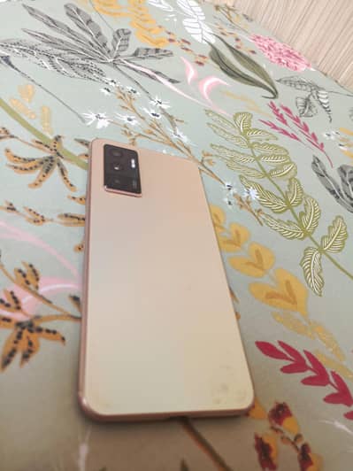 Vivo V23