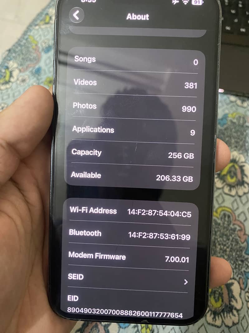 Apple iPhone SE 4
