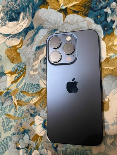 Apple iPhone 15 Pro