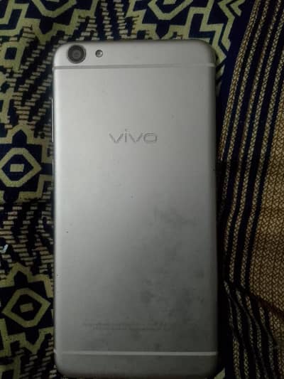 Vivo x7 . . 4/64 pta Approved
