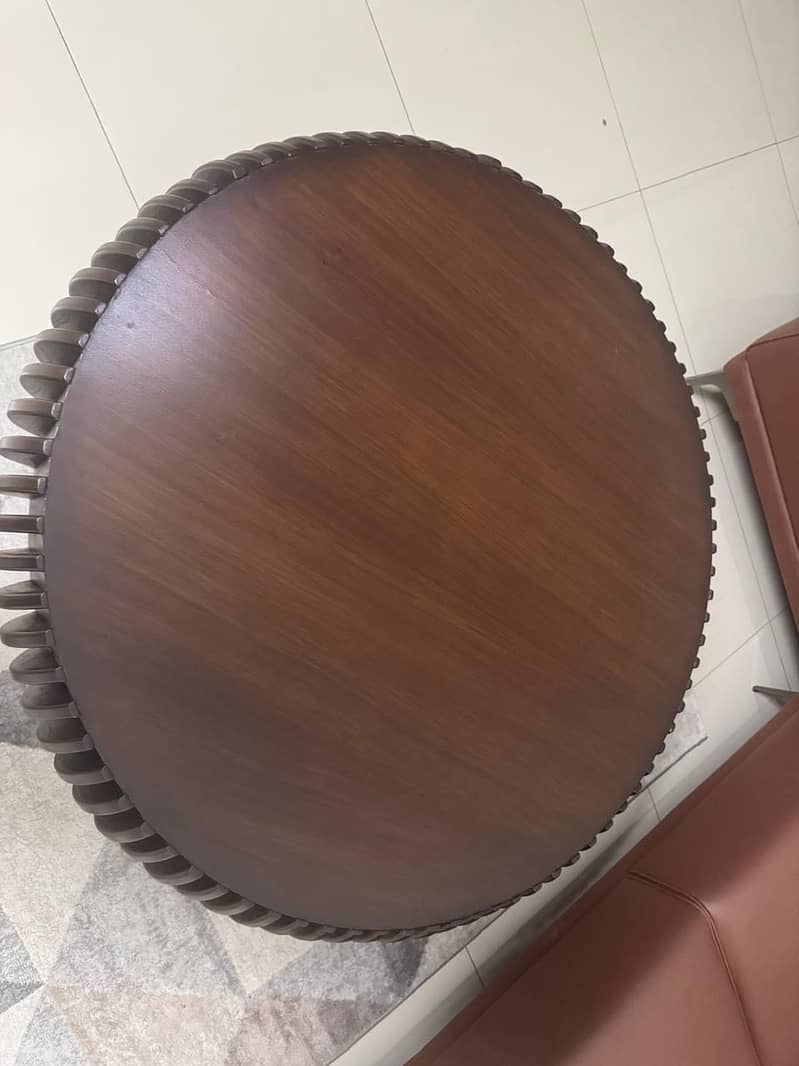 Centre table 0