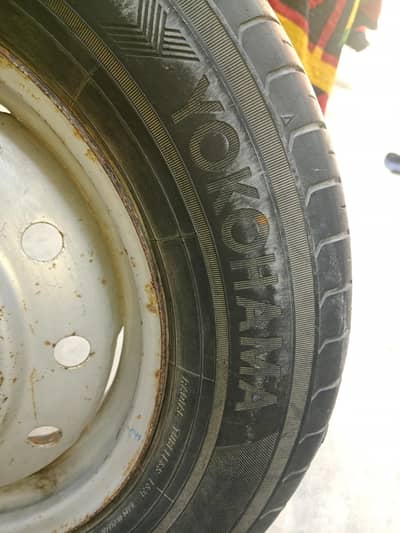 Used Car tyre