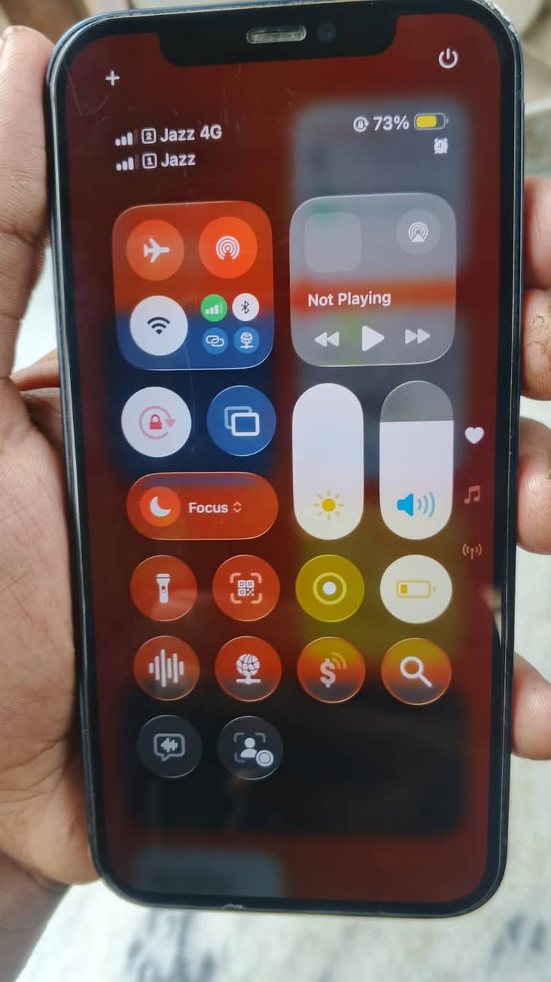 Apple iPhone 12 7