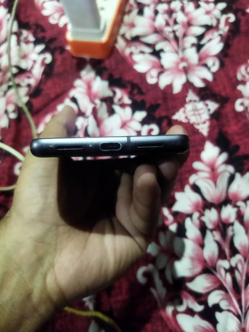Google Pixel 7 3