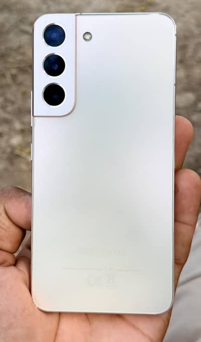 Samsung Mobile S22