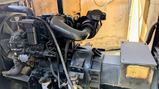30 kVA Perkins Diesel Generator Original Stamford Alternator Canopy