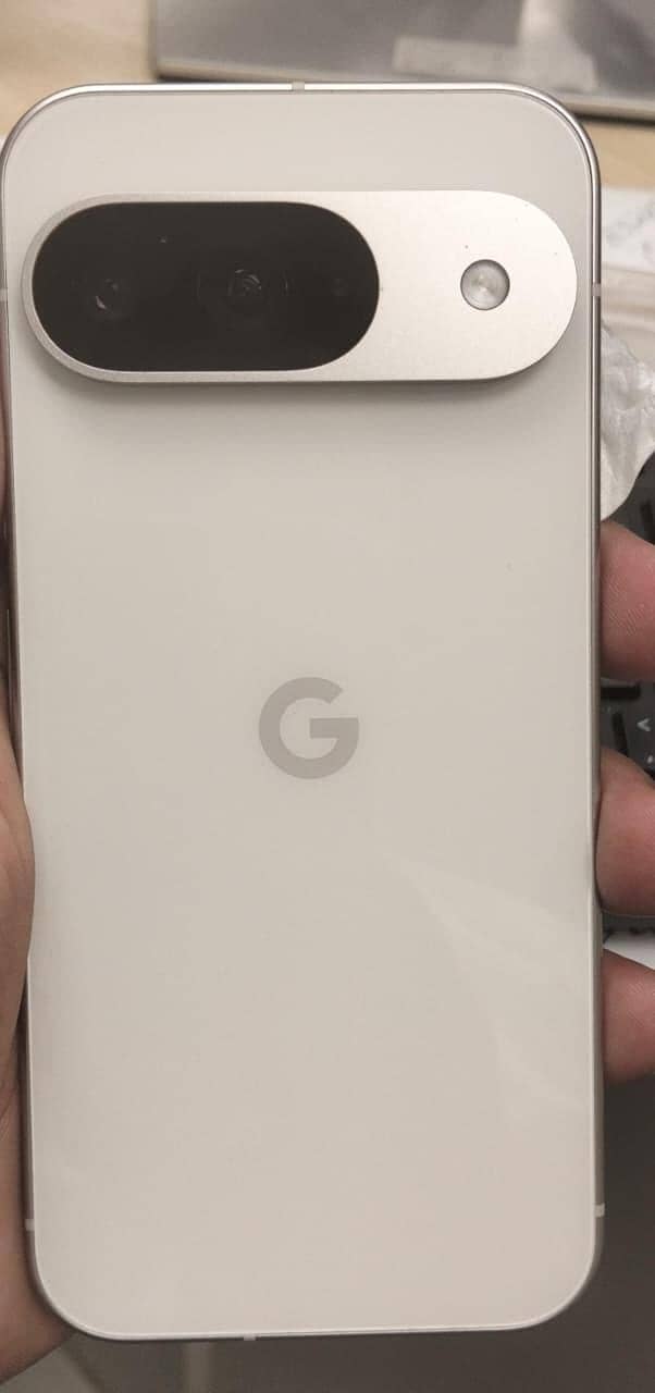 Google Pixel 9 5