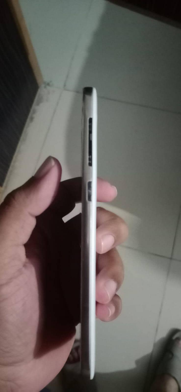 HTC One E9 plus 4