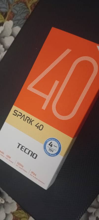 Tecno spark 40