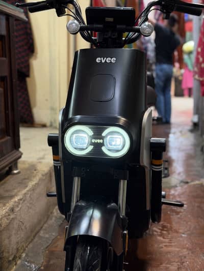 Evee mito scooty