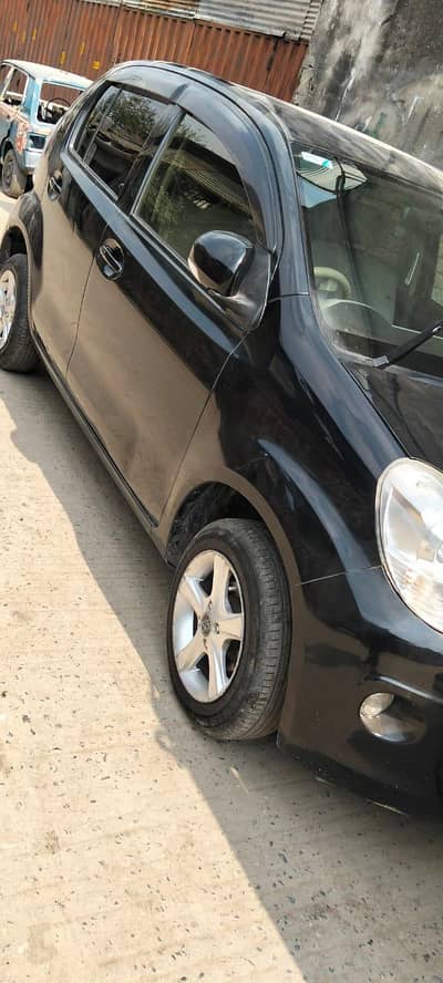 Toyota Passo 2012