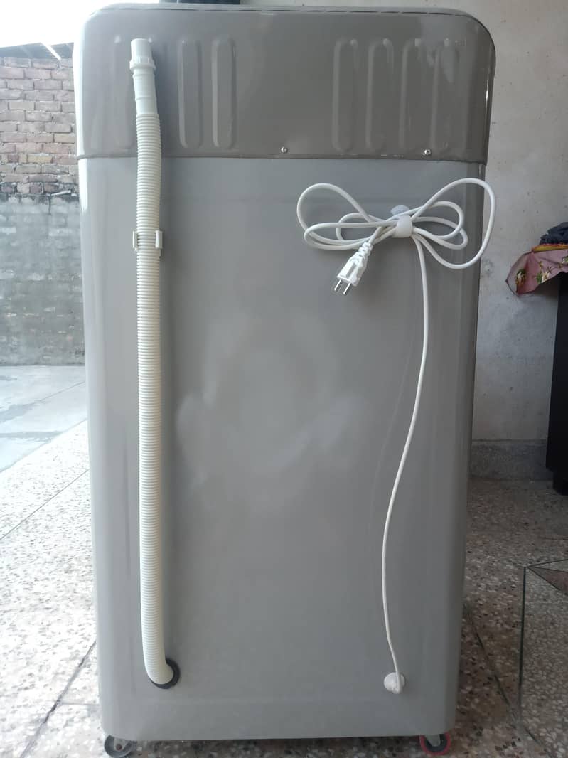 Indus Washing Machine 6