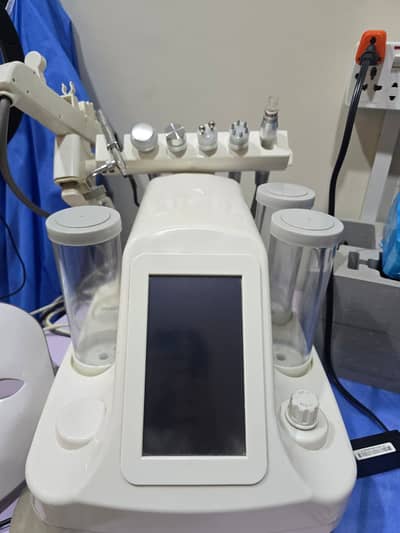 USA Imported Hydrafacial Machine – 8 Modes | Professional Beauty Devi