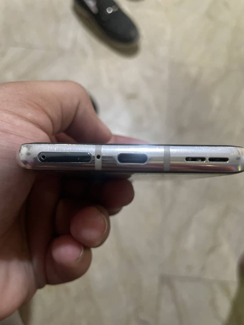 One Plus 8 5