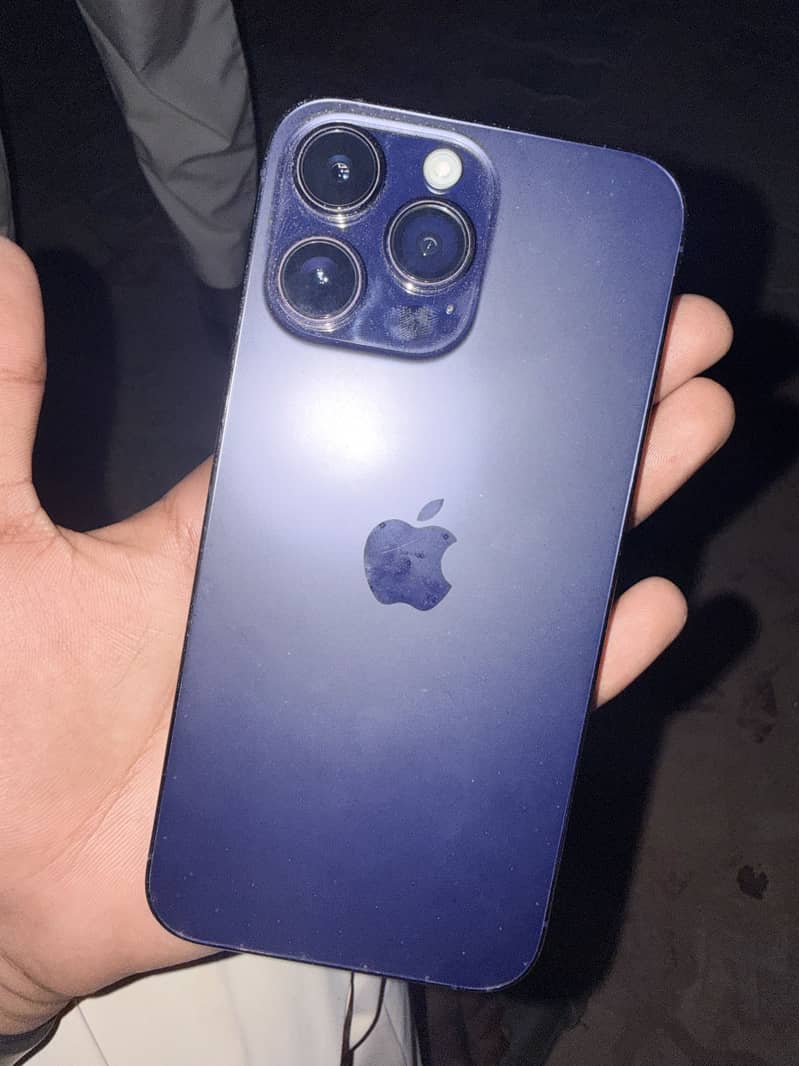 Apple iPhone 14 Pro Max 4