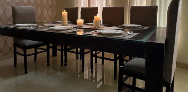 Dinning table