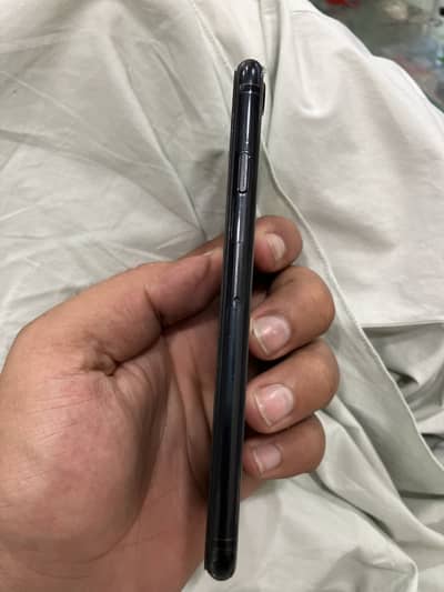 Apple iPhone SE 2020