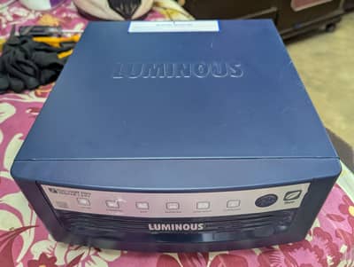 luminous UPS 1500w company seal still intact 1 year used only