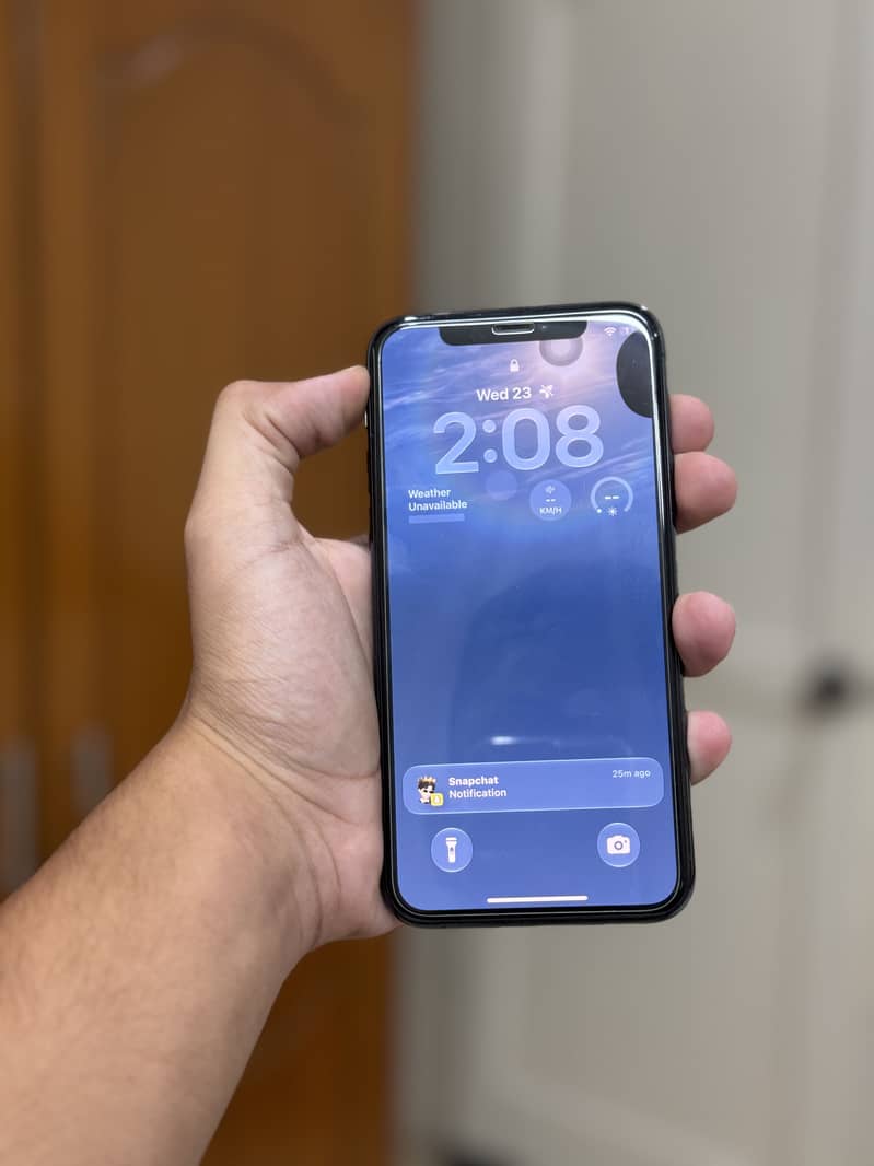 Apple iPhone 11 Pro 2