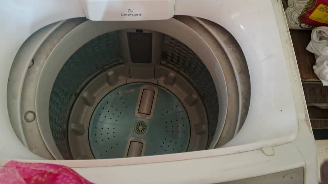 excellent working automatic washing machine 1