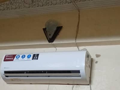 10by10 condition 4 months use only complet warranty