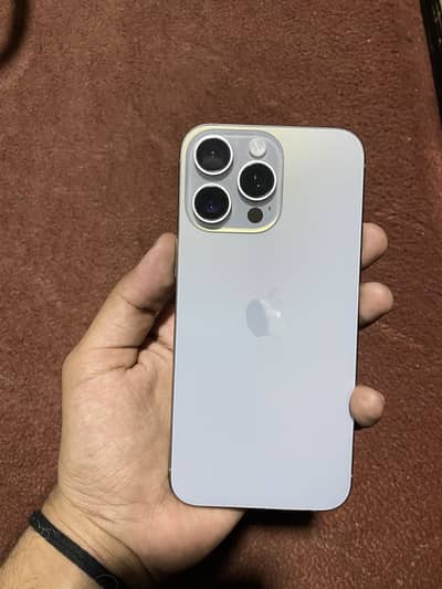 Apple iPhone 15 Pro Max