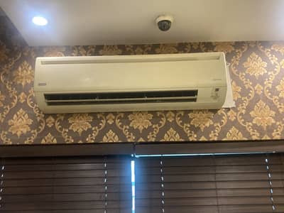 Acson 1.5 ton | used | inverter Heat and Cool