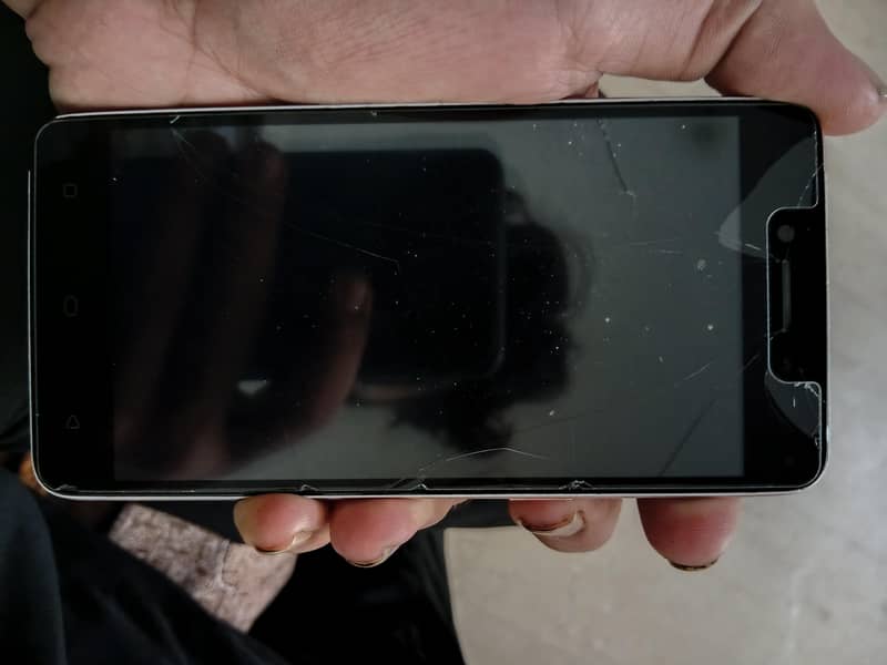 OPPO A37 5