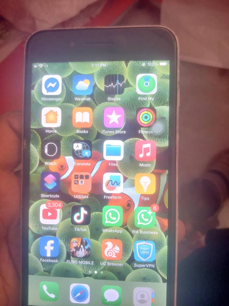 Apple iPhone 8 Plus 6