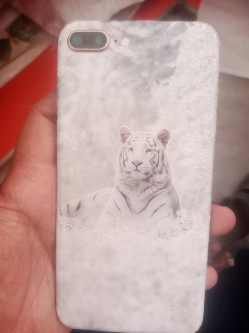 Apple iPhone 8 Plus 7