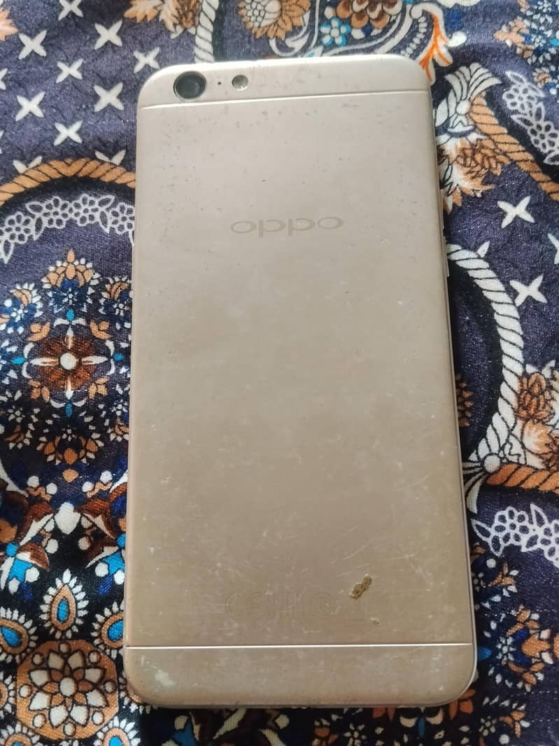 OPPO A57 0