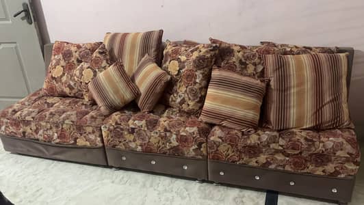 L shaped 6 pieces sofa