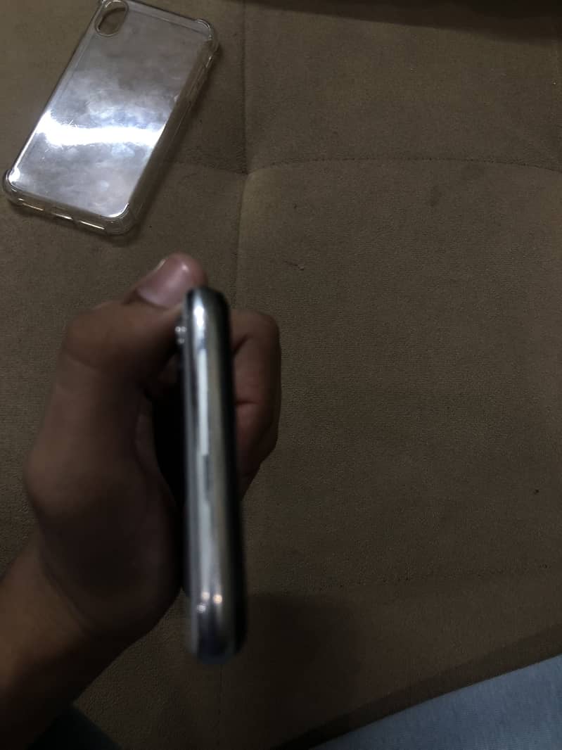 Apple iPhone X 2