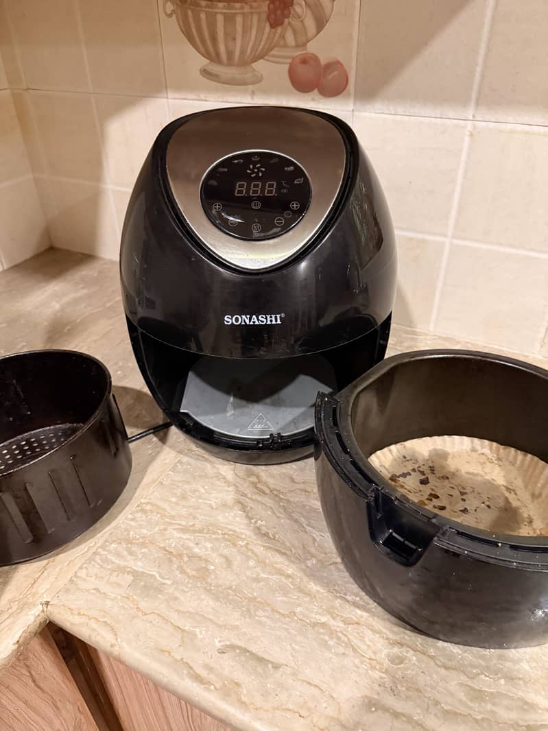Sonashi Air Fryer Multi Function 0