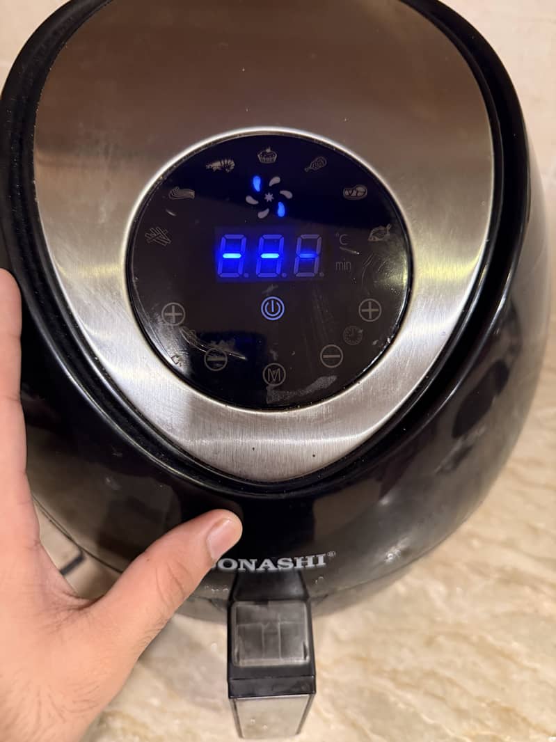 Sonashi Air Fryer Multi Function 3