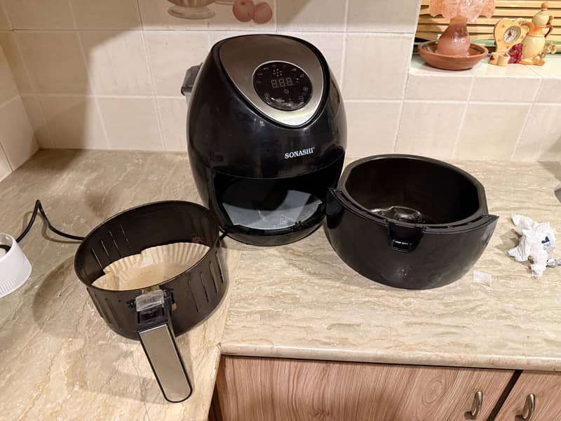 Sonashi Air Fryer Multi Function 4