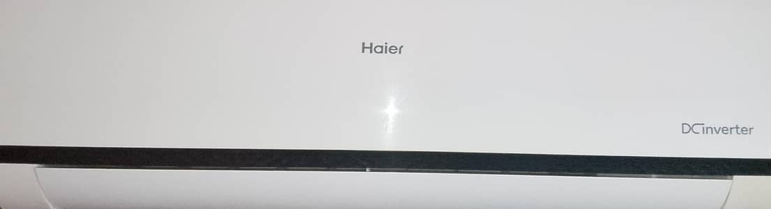 1 ton split inverter like new gas lock.