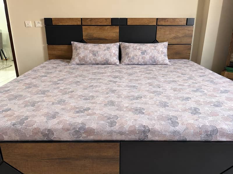 Bed room set 2