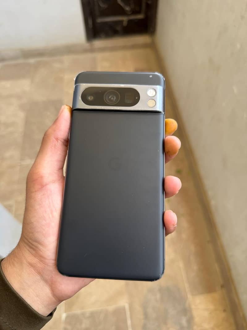 Google Pixel 8 Pro 0