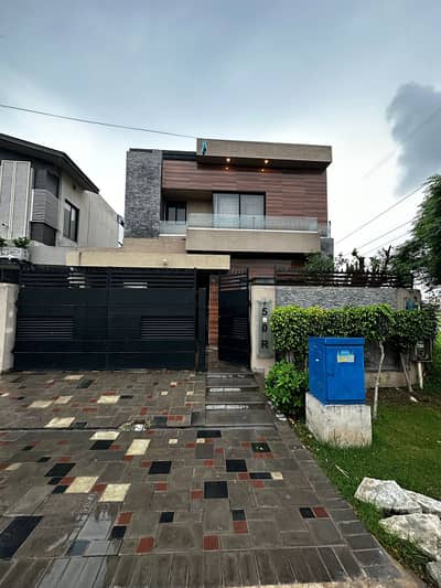 Luxury Fully Furnished Double Storey 4 Bed House For Rent DHA Phase 8 (Opposite Airport) | Prime Location