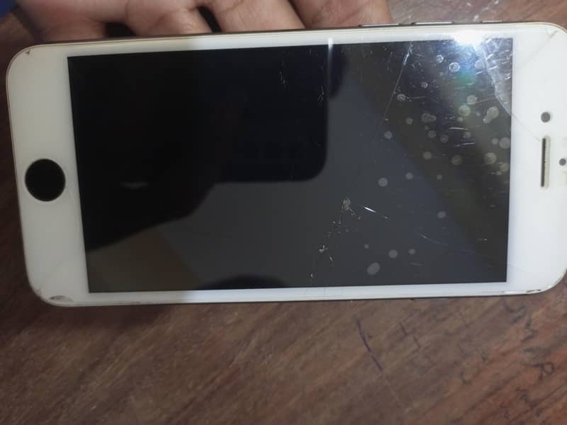 Apple iPhone 8 4