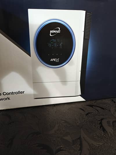 6kw Hybrid Inverter (Homage) Clean Condition with warranty card & Box