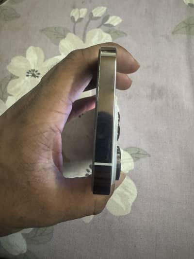 Apple iPhone 14 Pro
