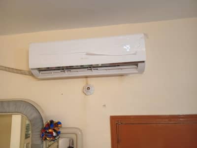 Gree Split Air Conditioner