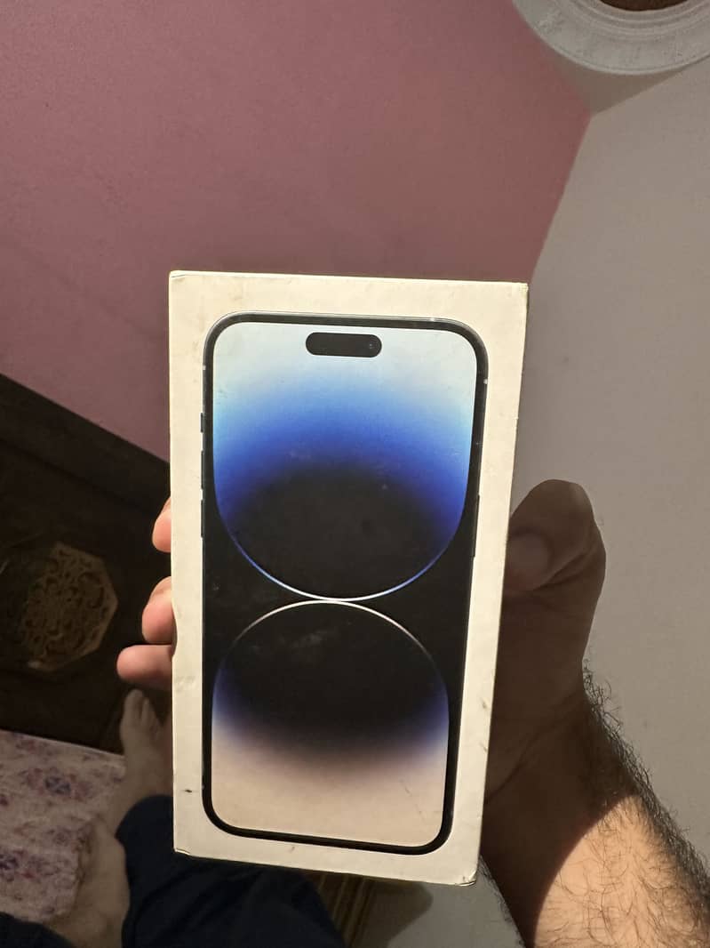 Apple iPhone 14 Pro Max 0